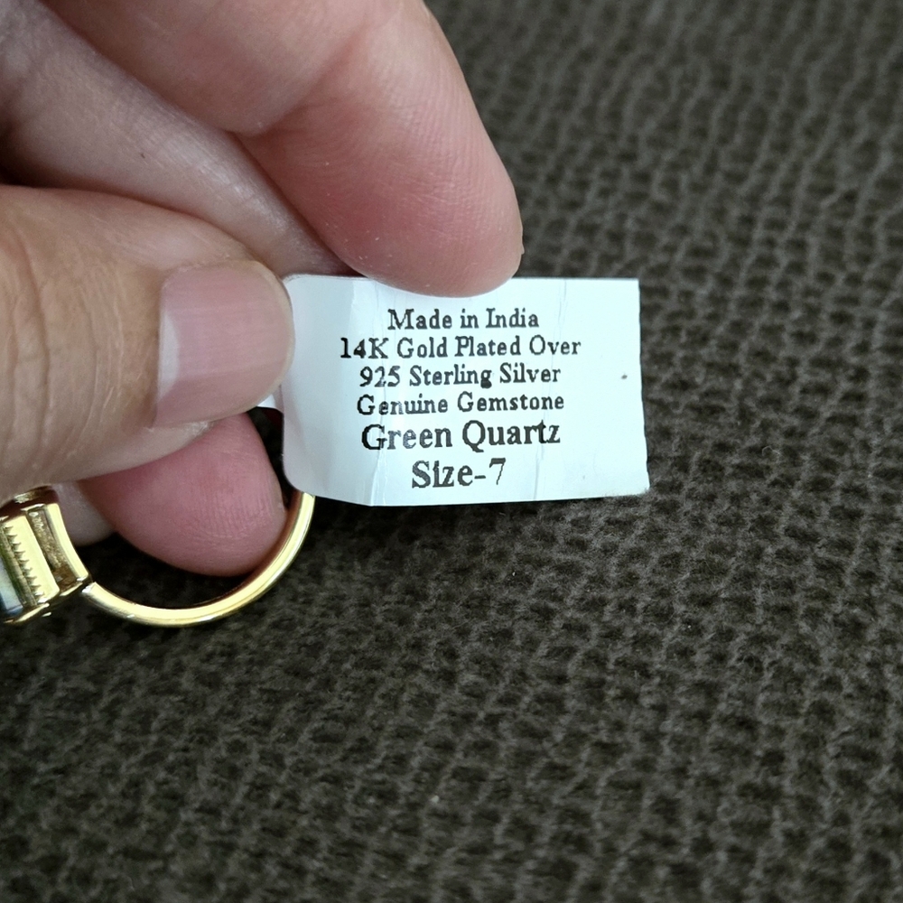 Shivam Rectangular Green💚 Quartz Ring💍 - NWT - Picture 9 of 16